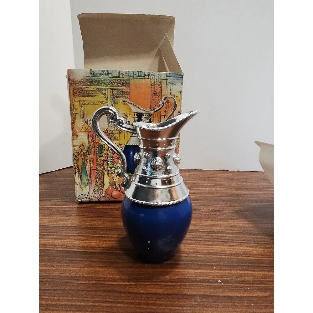 Avon Venetian pitcher blue bottle 3 oz. in Original Box‎ highly collectible